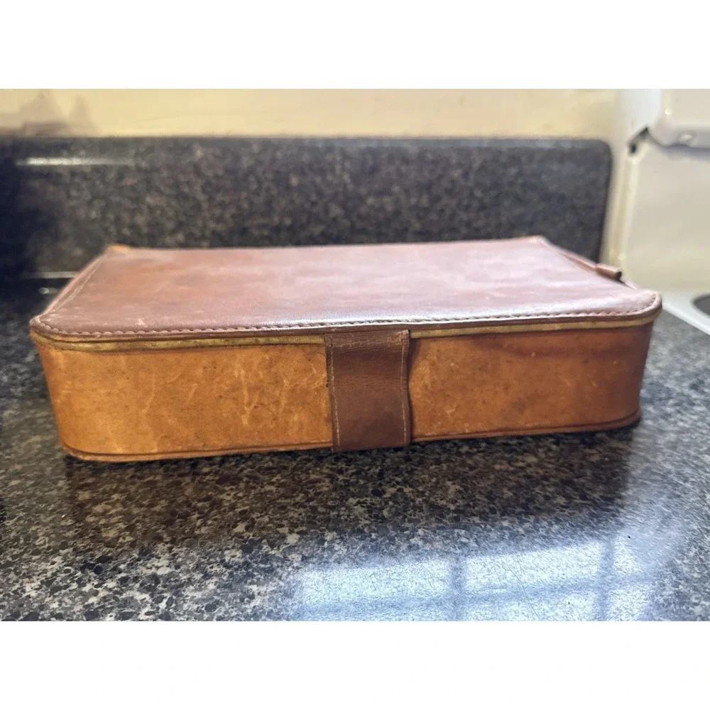 Vintage Leather Box With Button Close Sadle Cowhide‎ Travel Box Keepsakes